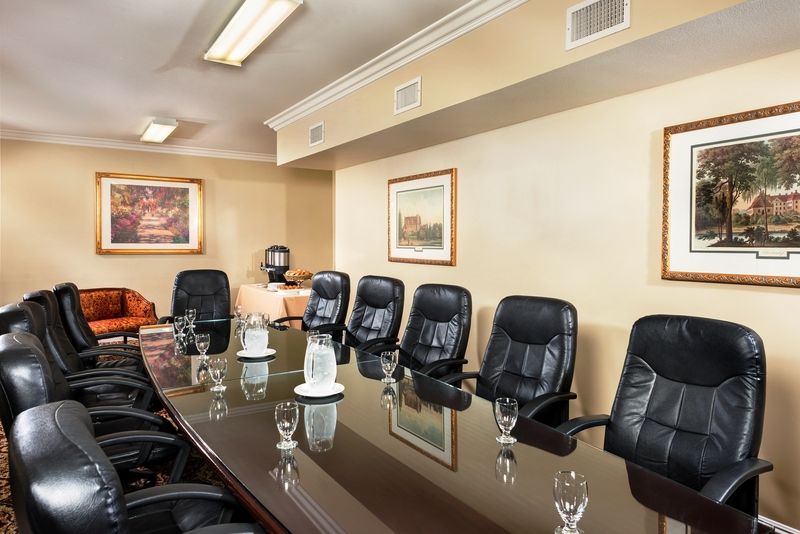 Best Western Ontario Mills Mall Bagian luar foto